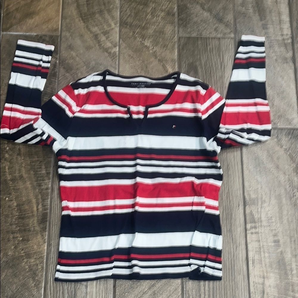 Tommy Hilfiger White and Blue Fitted Long Sleeve Tee